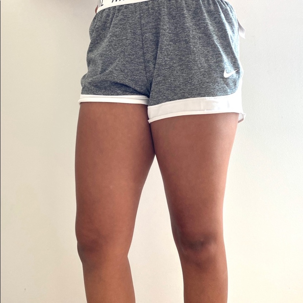 grey nike shorts